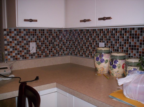 Ceramic Tile Installation - Kitchen Backsplash