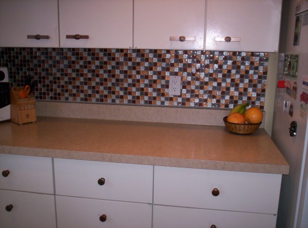 Ceramic Tile Installation - Kitchen Backsplash